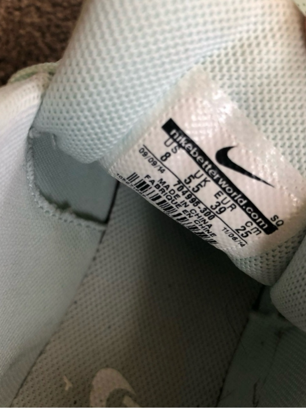 Nike Women’s Fiberglass Air Max Sneakers - Picture 8 of 8